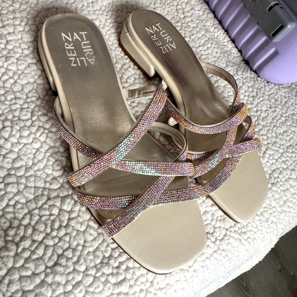 Naturalizer Women's Beige Strappy Sandals